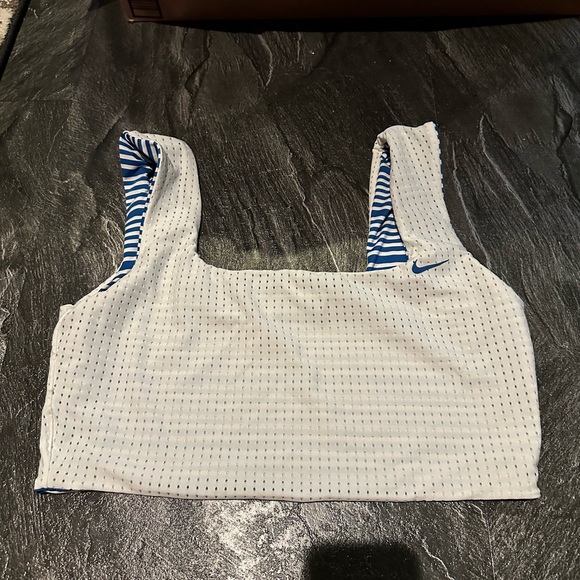Nike Reversible bikini top - Picture 4 of 9